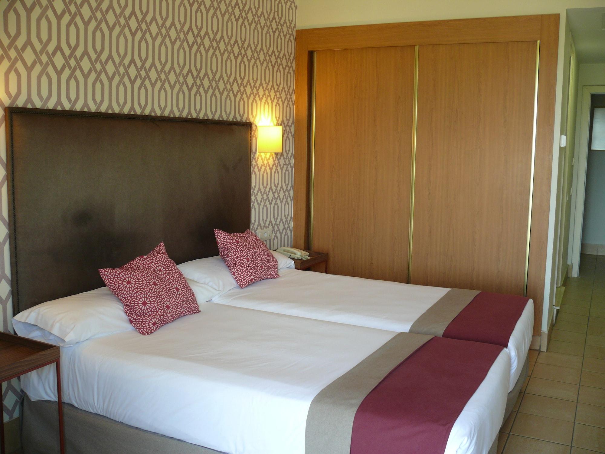 Hotel Oromana Alcalá de Guadaira Kültér fotó